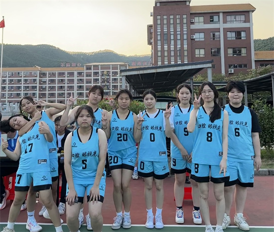 23级口腔2班.jpg 23级口腔2班.jpg