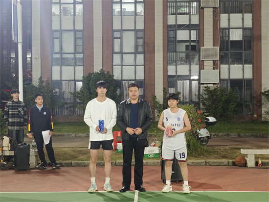 最有价值球员.jpg 最有价值球员.jpg