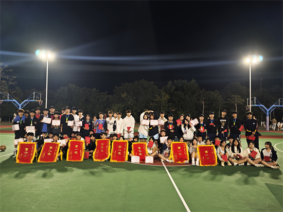 全体合照.jpg 全体合照.jpg